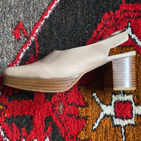 Intentionally Blank Stacked Wood Platform Heels in Shell Pink - Picture 7 of 10